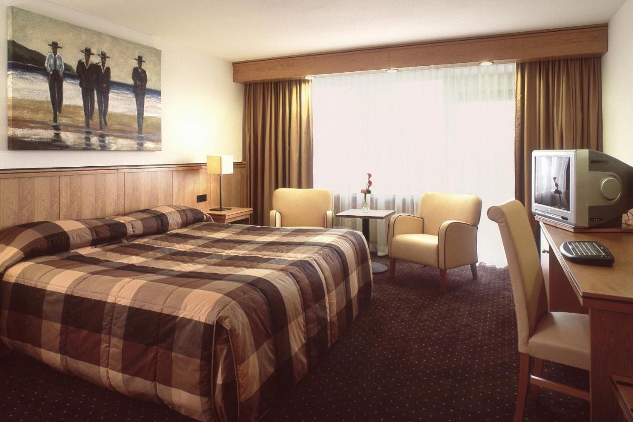 Van Der Valk Hotel Stein Urmond Quarto foto